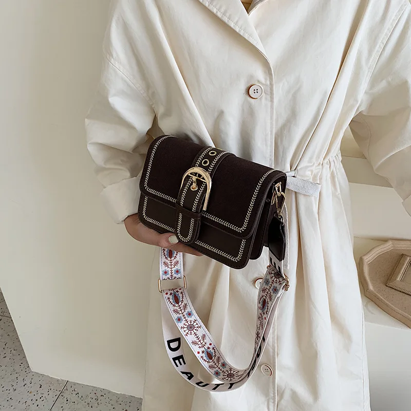 

Женская однотонная квадратная сумка в стиле ретро, женские сумки-мессенджеры с широким плечевым ремнем, женские сумки через плечо из искусс...