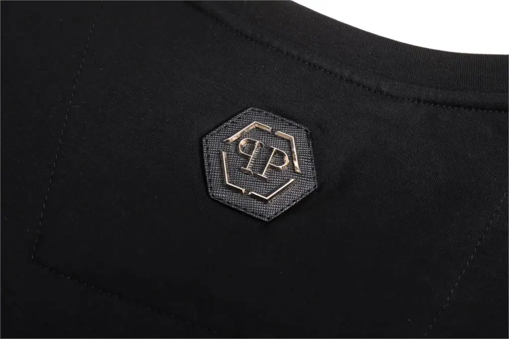 

Philipp Plein-Original design men's biochemical skull T-shirt latest diamond short-sleeved T-shirt summer street fashion top