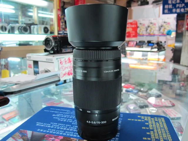 Бывший в употреблении Sony 75-300 мм f/4 5-5 6 компактный Супер телефото зум-объектив для