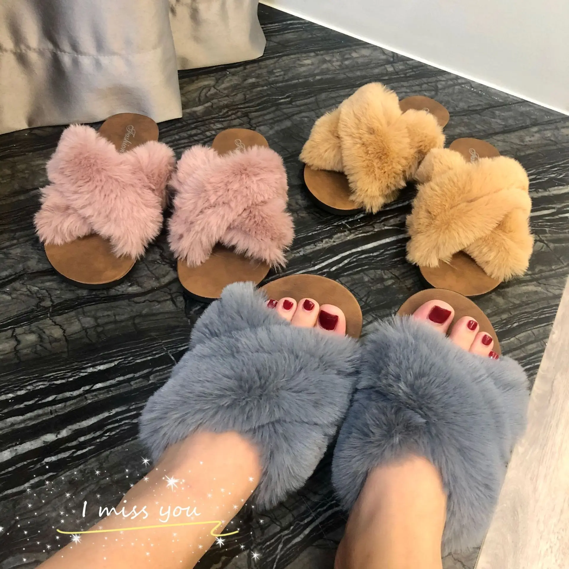 

New Autumn and Winter Cotton Slippers for Women's Outer Wear Autumn and Winter New Home Cotton Slippers Non-slip Shoes