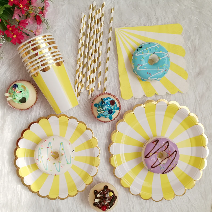 8 комплектов посуда из желтой золотой розовой черной мятной синей и серебряной