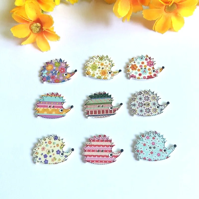 

50 шт./лот пуговицы в виде ежика, деревянные пуговицы с 2 отверстиями для рукоделия, модные декоративные принадлежности для шитья, Новое посту...