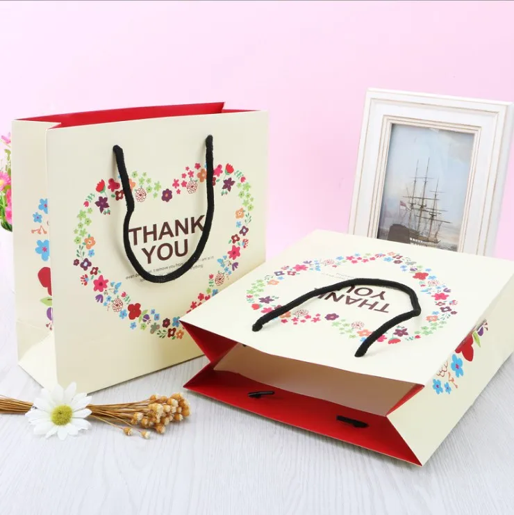 Подарочный пакет с ручкой квадратный бумажный мешок большой вместимости 10