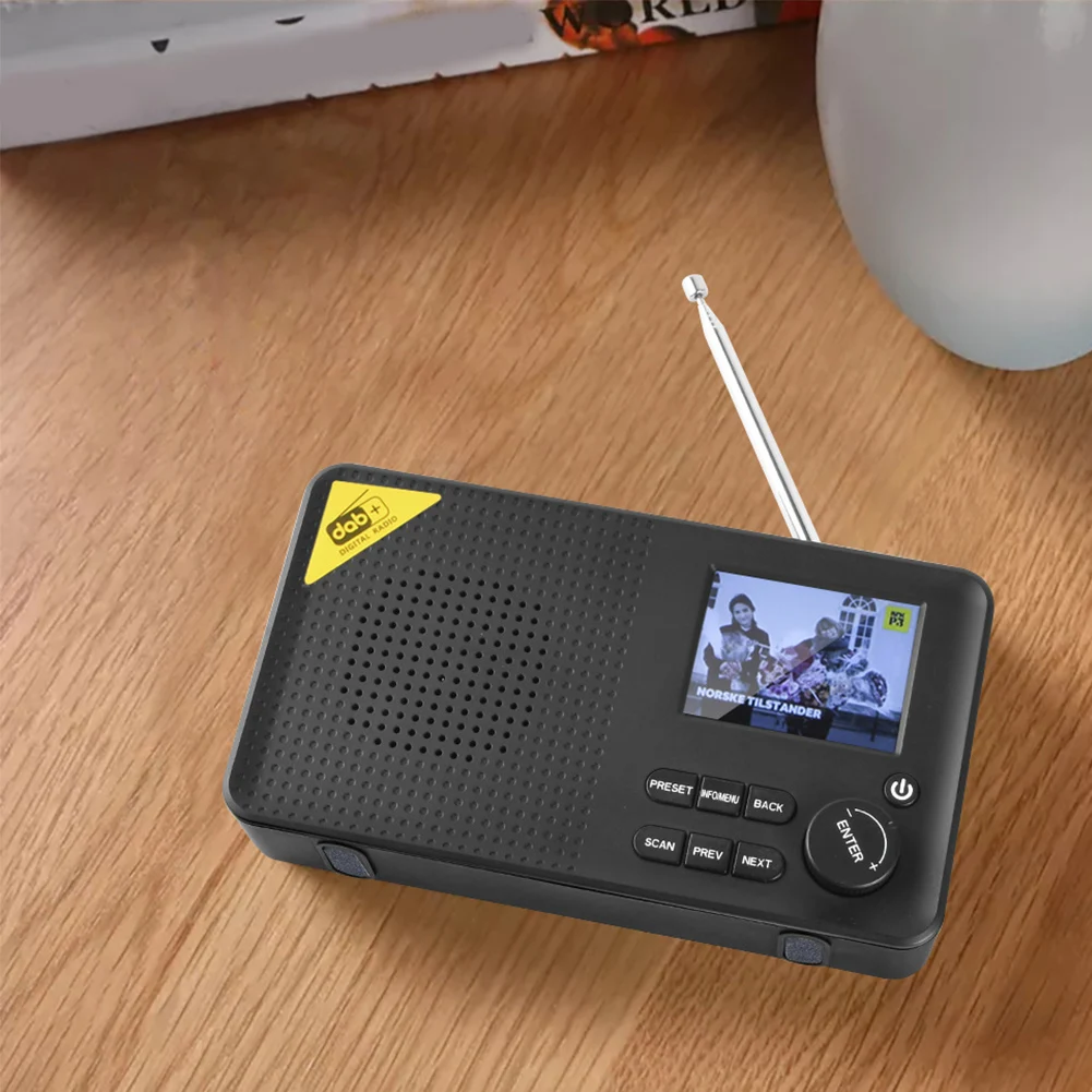 

Entertainment 2.4inch Stereo Portable LCD Display FM Receiver Rechargeable Battery ABS DAB Radio Digital Bluetooth 5.0