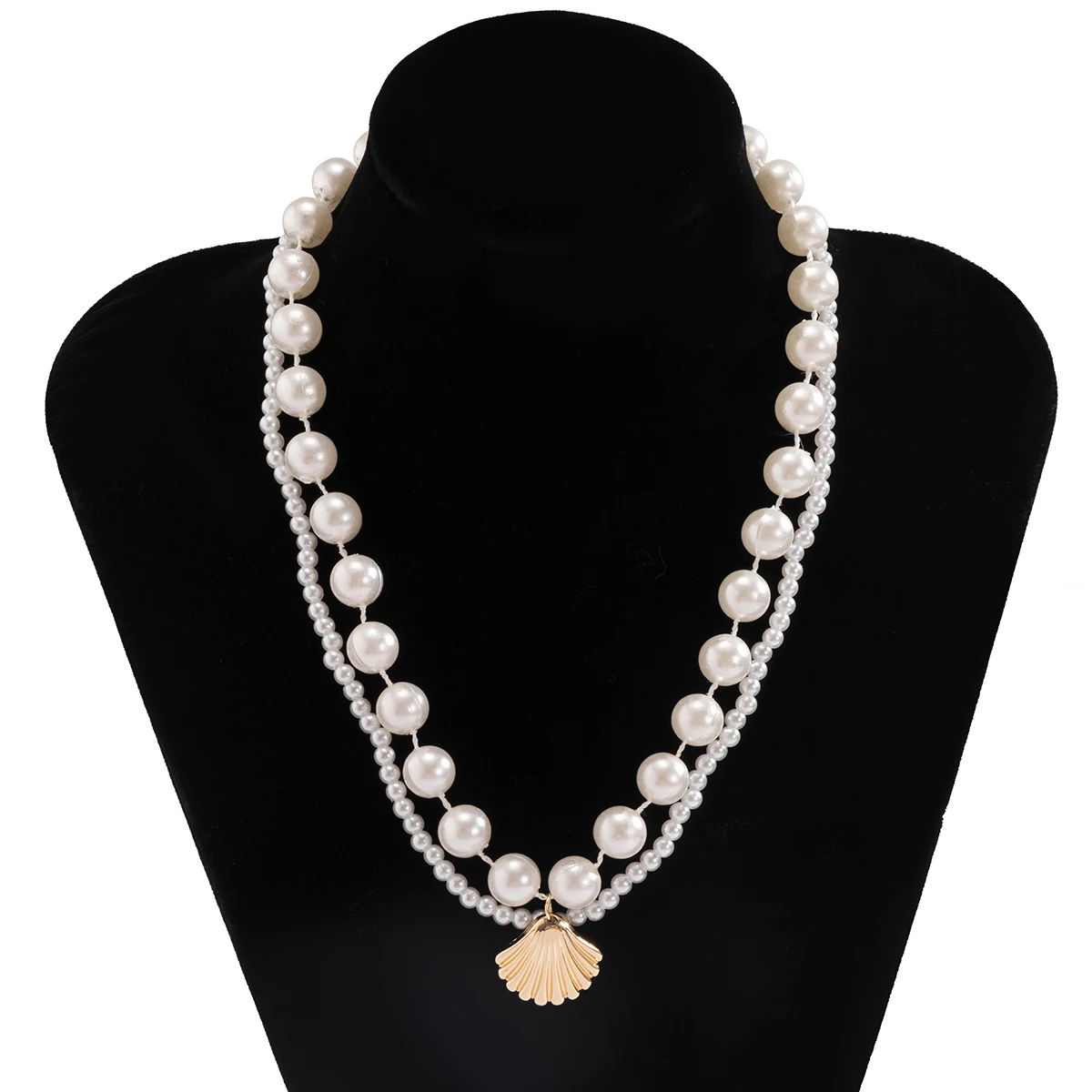 

Vintage Elegant Pearls Chains Women Female Exquisite Handmade Beaded Collier Fashion Alloy Shell Pendant Necklace Wedding Bijoux