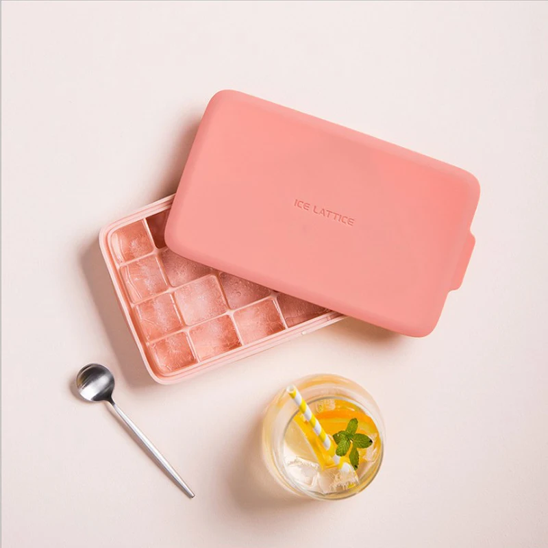 Силиконовый ледяной поднос с крышкой домашний хоккейный артефакт маленький