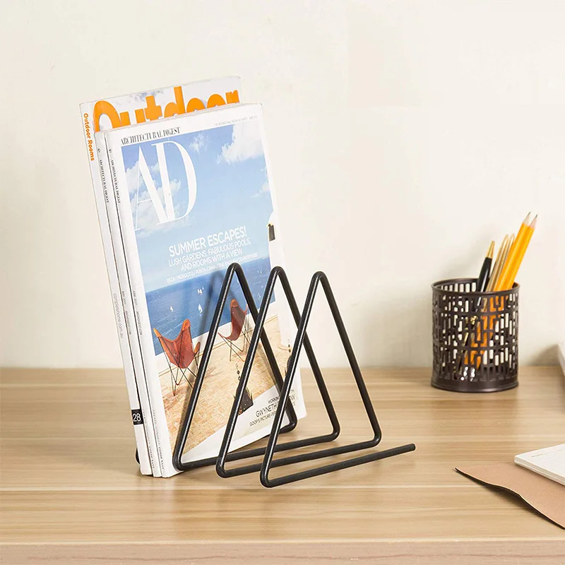 С 3 отделениями для рабочего стола треугольной черная металлическая проволока