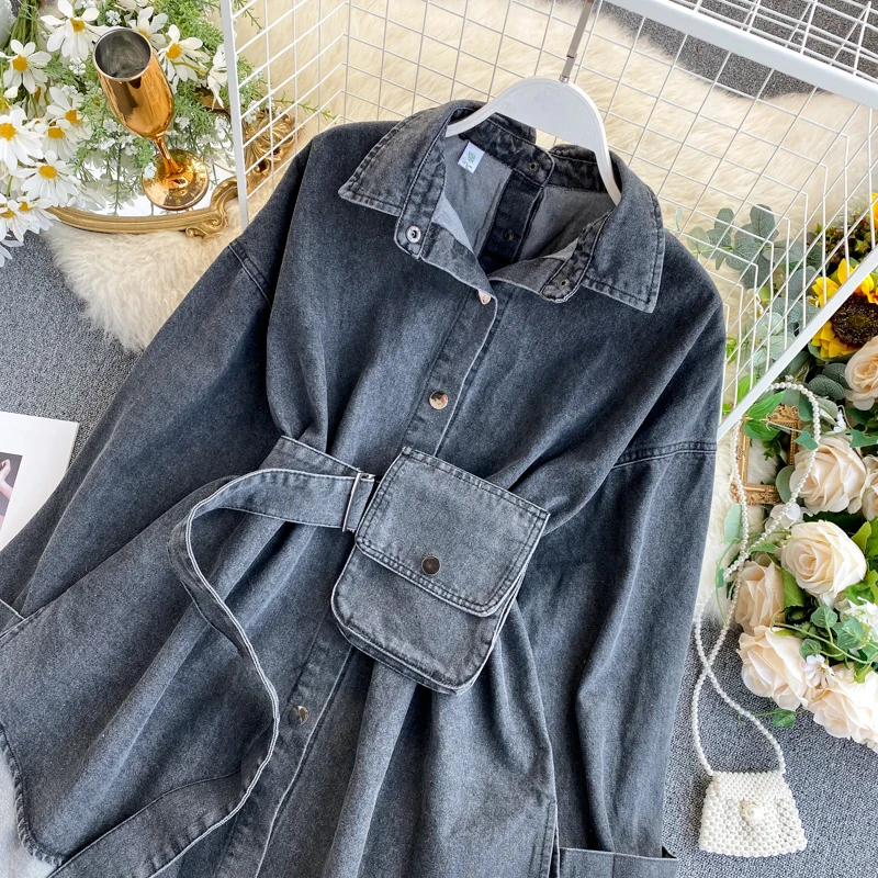 

Women Shirts 2021 Spring Vintage Sashes Slim Waist Jeans Coat Women Denim Blouses Korean Buttons Backless Long Outerwear