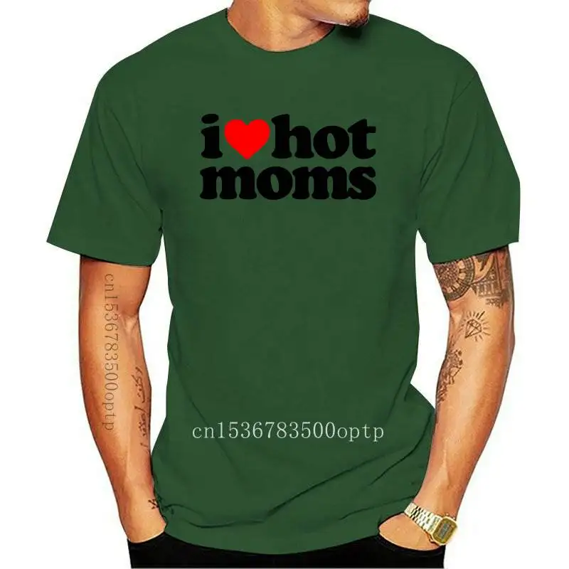 

Футболка с надписью «i love hot Mommy-i heart»