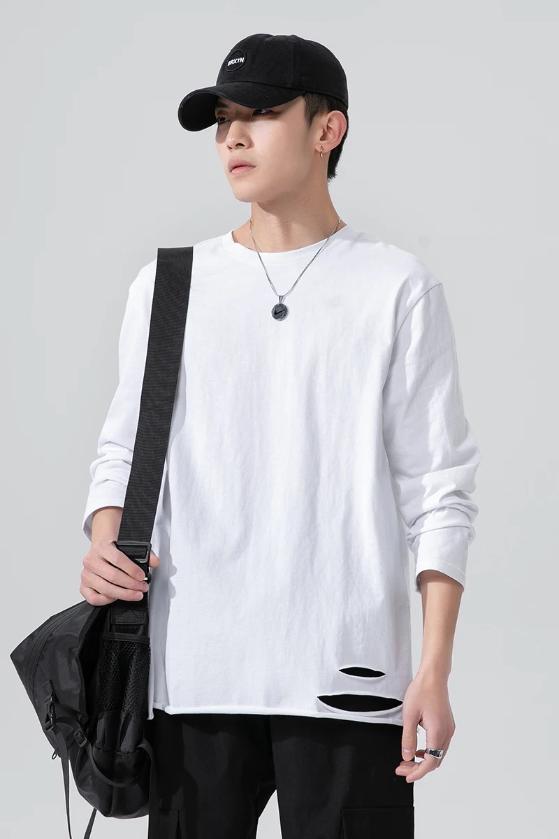 

2021 spring new long sleeve t-shirt men's fashion hole bottomed shirt loose with trend top