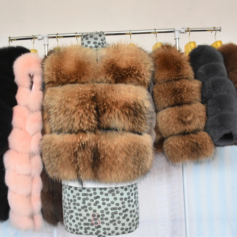 Women's Real Fur Vest Genuine Raccoon Fur Waistcoat Coats Women Winter Fashion Short Vest High Quality