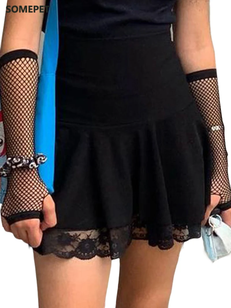 

2021 Women A-Line Skirt Gothic Black Lace Edge High Waist Pleated Punk Style Vintage Party Sexy Ladies Mini Clubwear