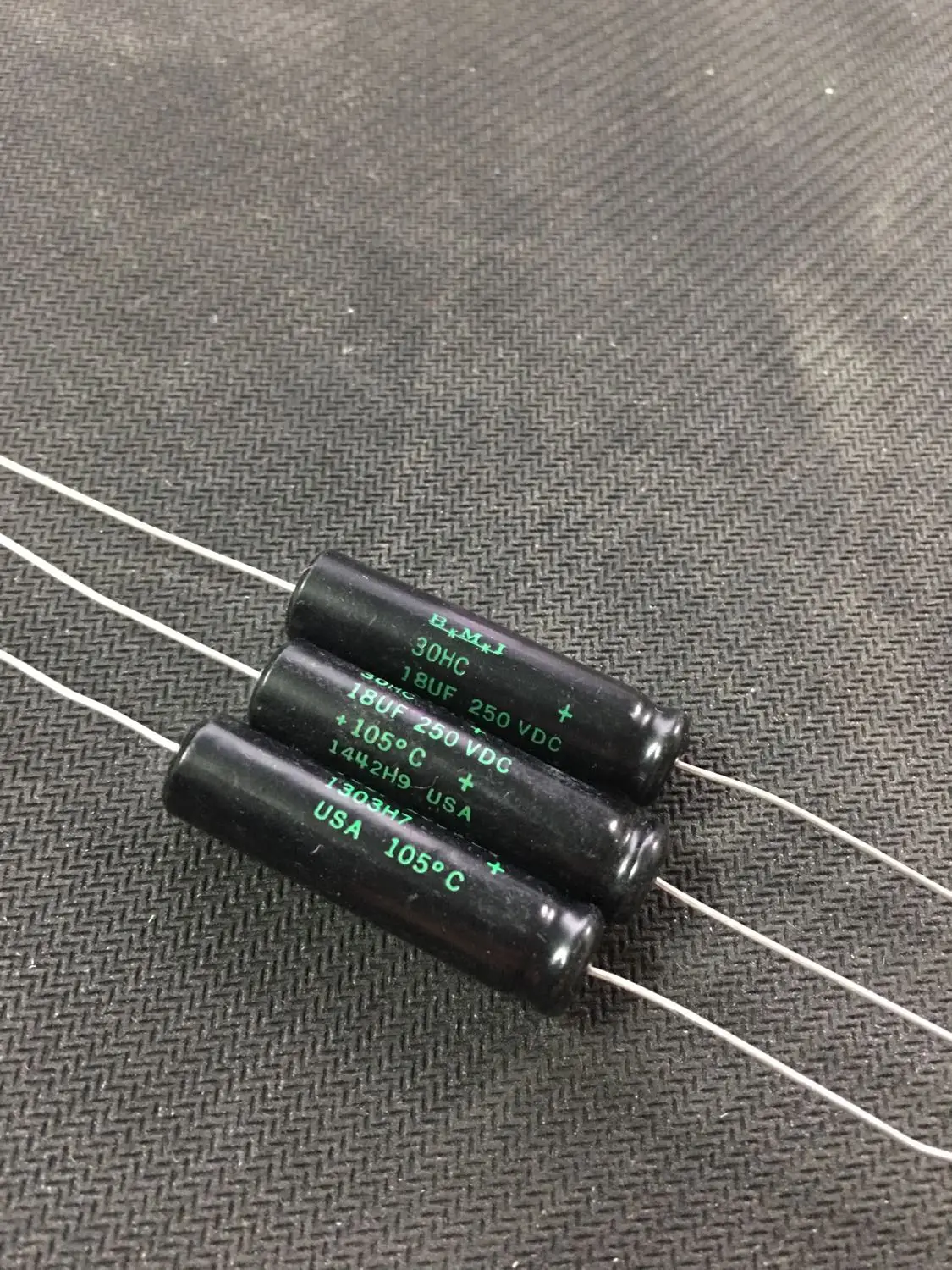 10 шт/30 шт США BMI sprague 30HC 250V18UF Аксиальный электролитический конденсатор с атомом