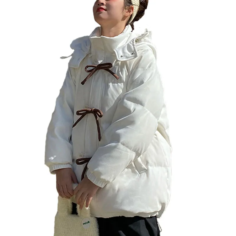 

Женская куртка на белом утином пуху, с капюшоном и длинным рукавом, с карманами
