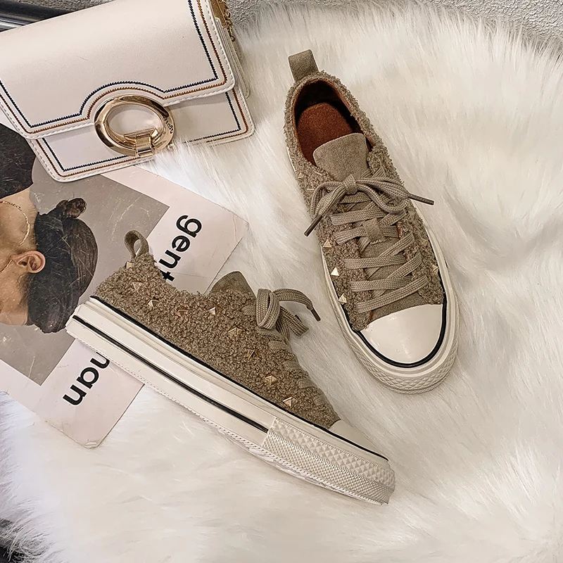 Акция женская обувь новинка 2019 Женская парусиновая Студенческая теплая