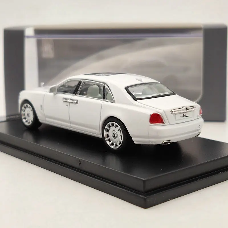 Коллекция 1/64 года модель R ls ce Ghost расширенная колесная база DC8802 литые модели
