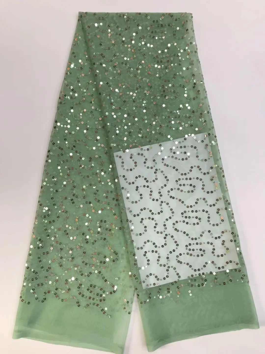 

Nigeria lace fabric 2020 high quality African sequin lace fabric wedding dress French tulle lace fabric D4210