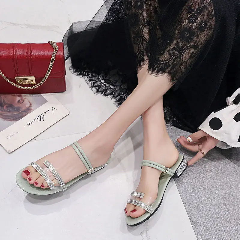 Модные повседневные сандалии Тренд 2020 года Новинка Босоножки в Корейском стиле