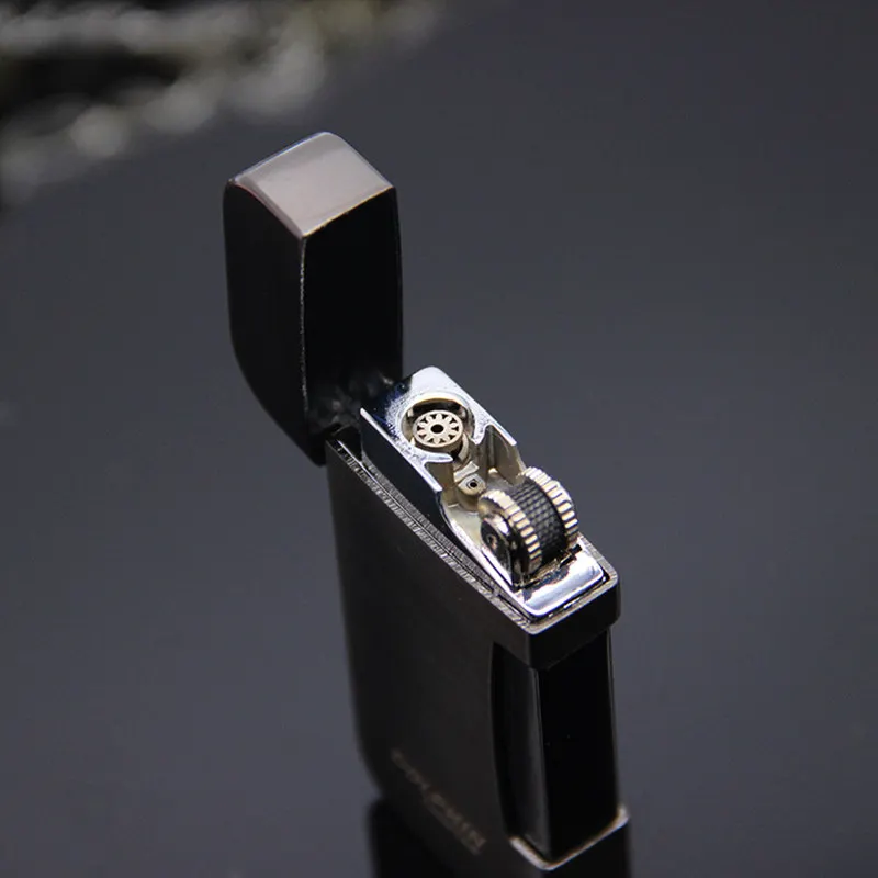 

Smoking Accessories Creative Portable Metal Windproof Lighter Double Fire cigarette lighter Butane Gas Lighter Grinding Wheel