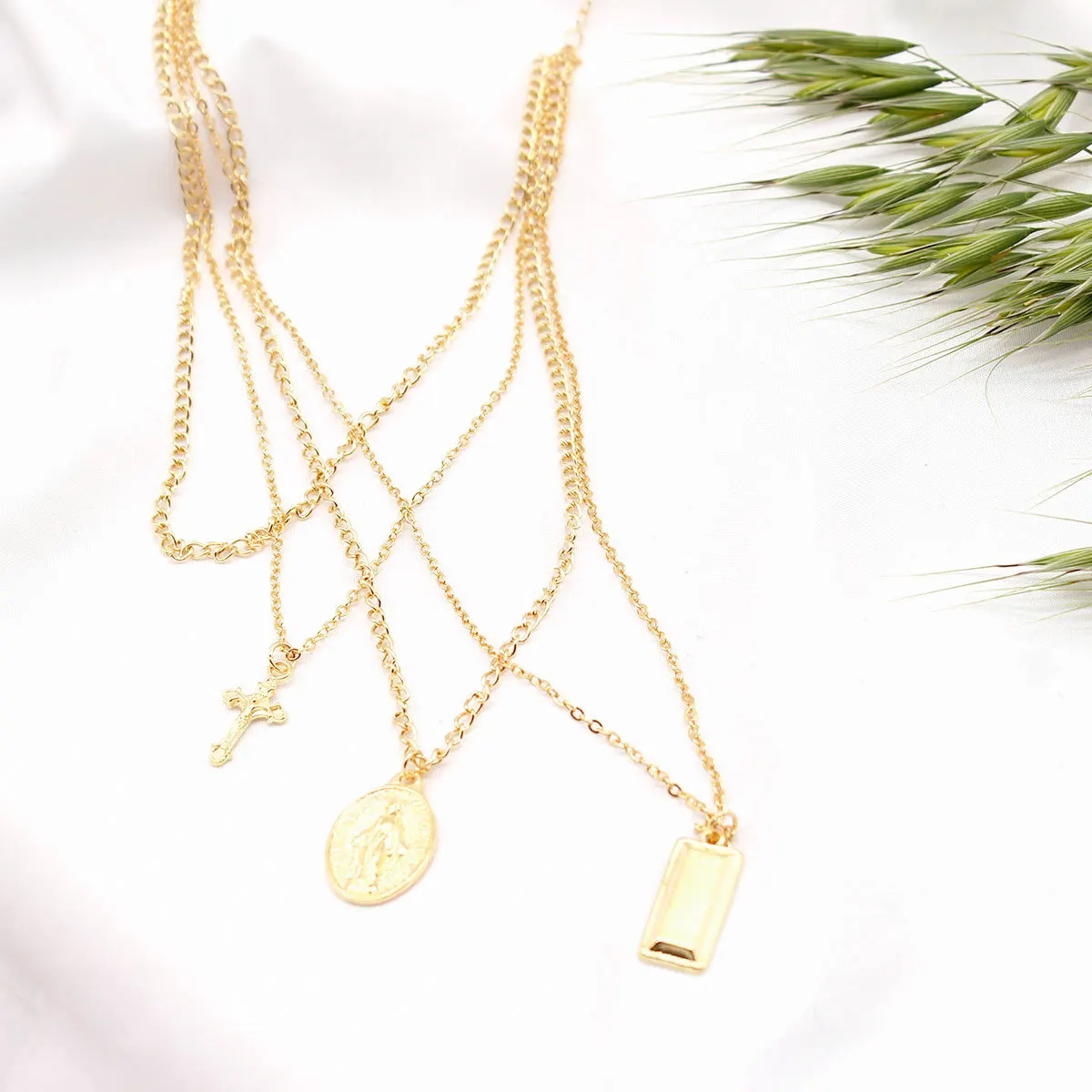 Retro Exaggerated Chain Necklace Personality Metal Cross Multilayer Pendant Necklaces for Women Fashion Neck Jewelry XL804 | Украшения и