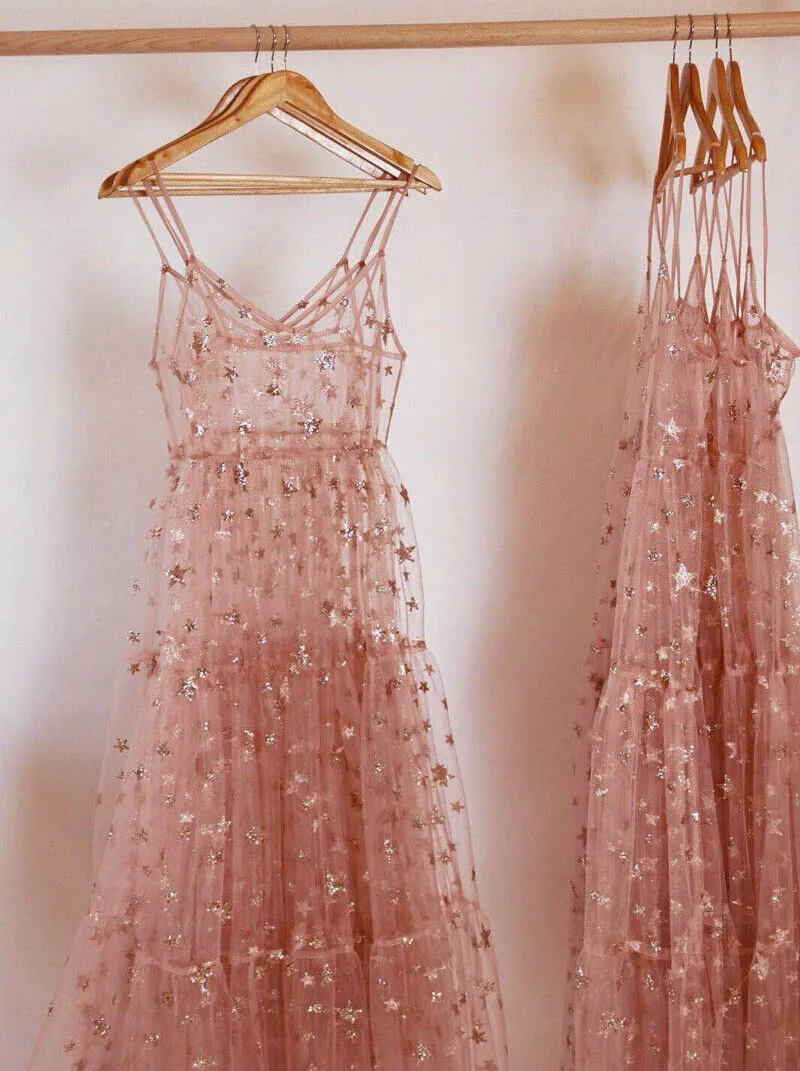 Тонкие лямки Тюль Платья длинное женское платье модные шикарные прозрачные