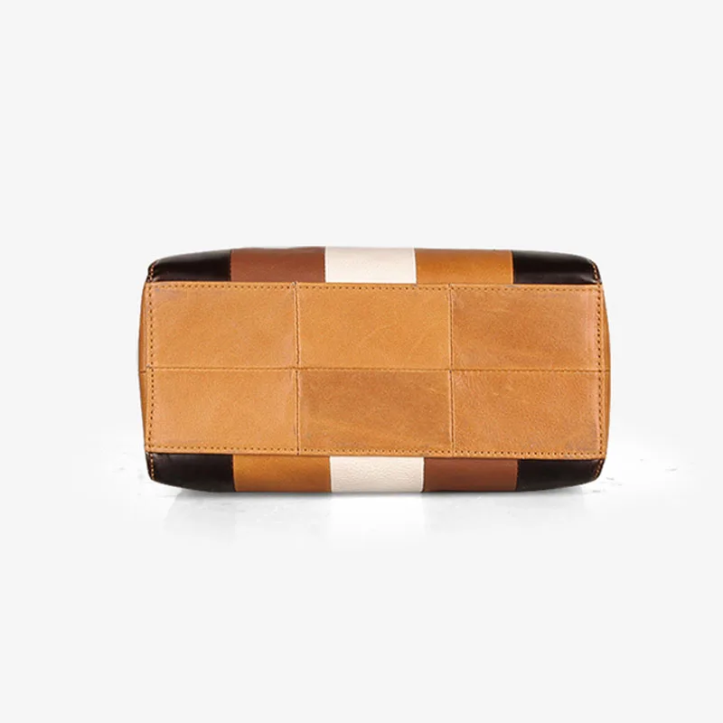 

New Genuine leather women's bag, one-shoulder portable messenger bag, new trendy underarm style, wild fashion, niche design