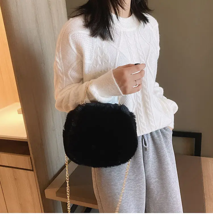 

New Plush Women's Shoulder Bags Ladies Messenger Bags Solid Color Female Handbag Fashion Crossbody Bags for Girls Soft Tote Bags