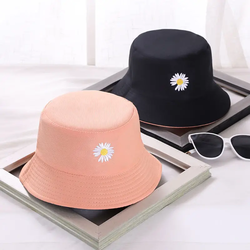 

2021 New Spring Women Bucket Fishing Hats Sunscreen Sun Cap Little Daisies Double-sided Wear Spring Lady Fisherman Hat 1PC