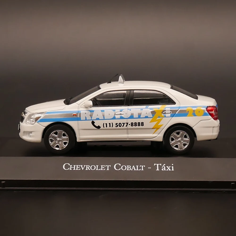 Ixo 1:43 Шевроле Кобальт такси литая модель автомобиля металлическая