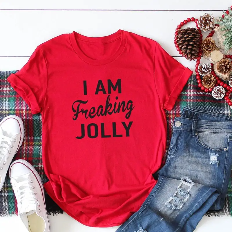 

Женская футболка с коротким рукавом и надписью «I Am Freaking Jolly»