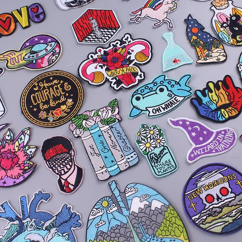 Кит книжка ваза патчи для одежды наклейки DIY Аниме Вышивка Патчи Симпатичные