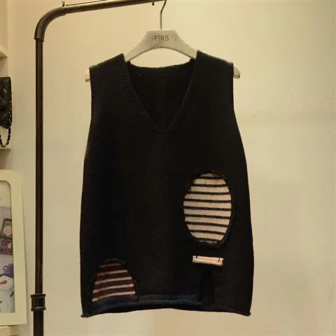 Трикотажный жилет с V-образным вырезом свободная кофта без рукавов топ для