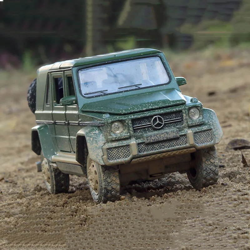 

1/32 Distressed Maybach G650 Diecast Model Car Metal Alloy High Simulation Cars Lights Toys Vehicles For Kids Gifts For Children