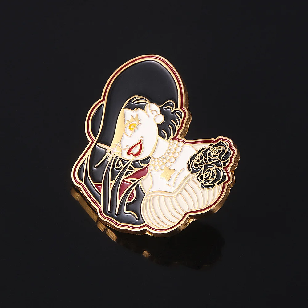 2021 New Arrival Anime Game Biohazard Evil Village Lady Alcina Dimitrescu Metal Costumes Badge Pin Brooch Pendant Gift |