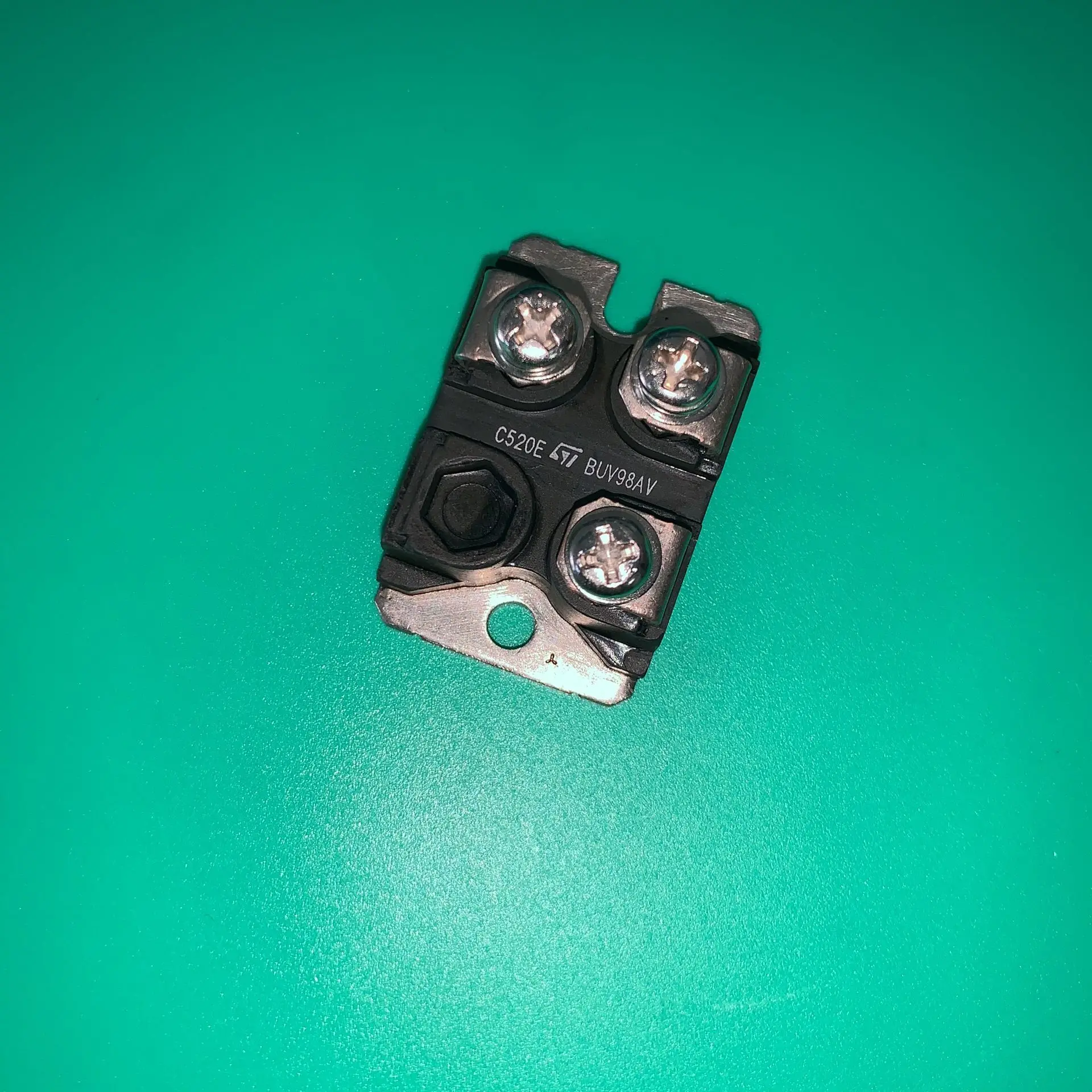 BUV98AV TRANS Силовые транзисторы NPN 450V 30A изотоп BUV98A V модуль IGBT транзистор типа