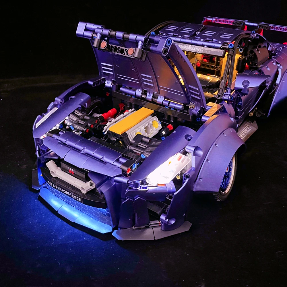 В наличии Ниссан GTR спортивный автомобиль с LED-подсветкой и технологией управления через приложение MOC 25326 аксессуары строительных блоков Креативные кирпичные игрушки.