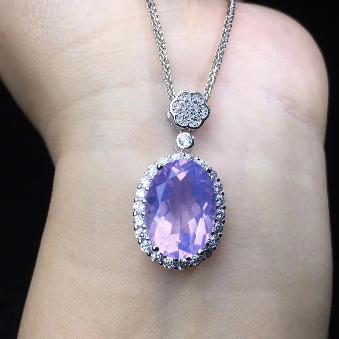 

Attractive Oval Shape Rhodium Plated Jewelry Natural Lavender Quartz Pendant For Gfit