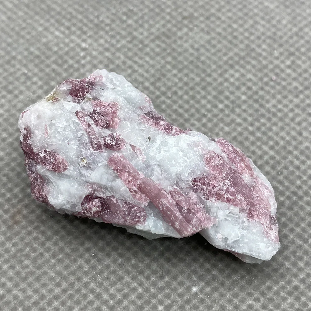 

Natural verde rosa turmalina cristal mineral associao pedra spera espcime rocha raro original
