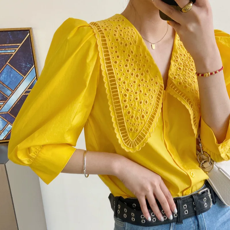 

Female French Solid Color Embroidery Blouse Ladies High Version Puff Sleeve Vintage Shirt Ladies Sweet New Designed Tops ML169