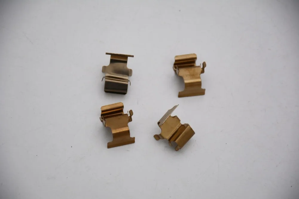 Комплект аксессуаров для задних тормозных колодок MR510545 Mitsubishi Pajero V73 V75 V77 V93 2000-2013 1