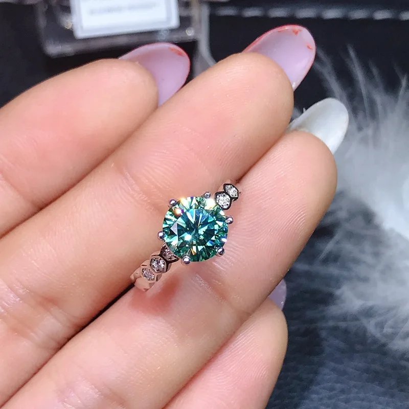 

Niche Design European Style Honeycomb Open Ring with Maldives Blue Green Moissanite CZ 2021 Top Women Jewelry Fashion Trend