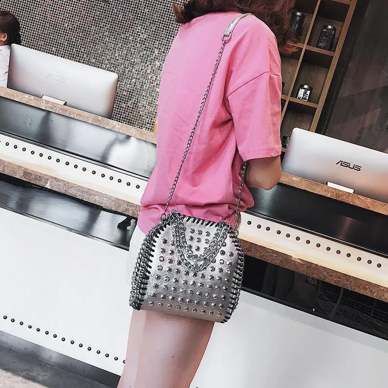 

Small bag female messenger bag chain shoulder bag rivet small square bag