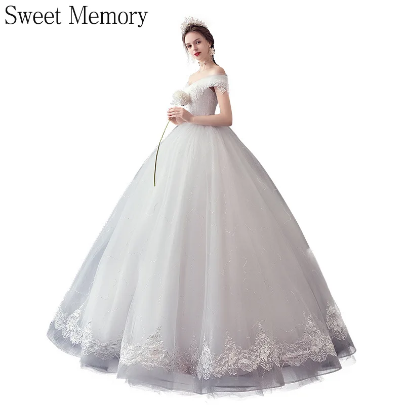 

J1185 Sweet Memory 2021 Boat Neck Appliques Lace Off The Shoulder Wedding Dress Floor-Length Ball Gowns Princess Robe De Mariee