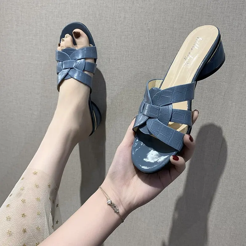 

Women Brand Slippers Summer Slides Open Toe Flat Casual Shoes Leisure Sandal Female Beach Flip Flops Big Size 43