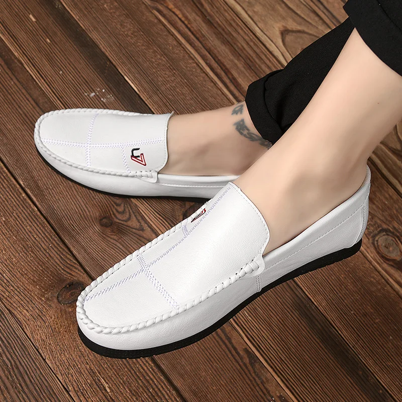 

Handmade Moccasins Men Loafers Leather Shoes Fashion Mens Boat Shoes Brand Man Casual Leather Driving Shoes Male Slip On Flats