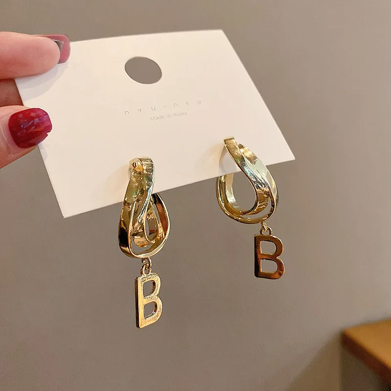 

2021 Fashionable alloy long letter Earrings spring and autumn Earrings retro simple earrings for women