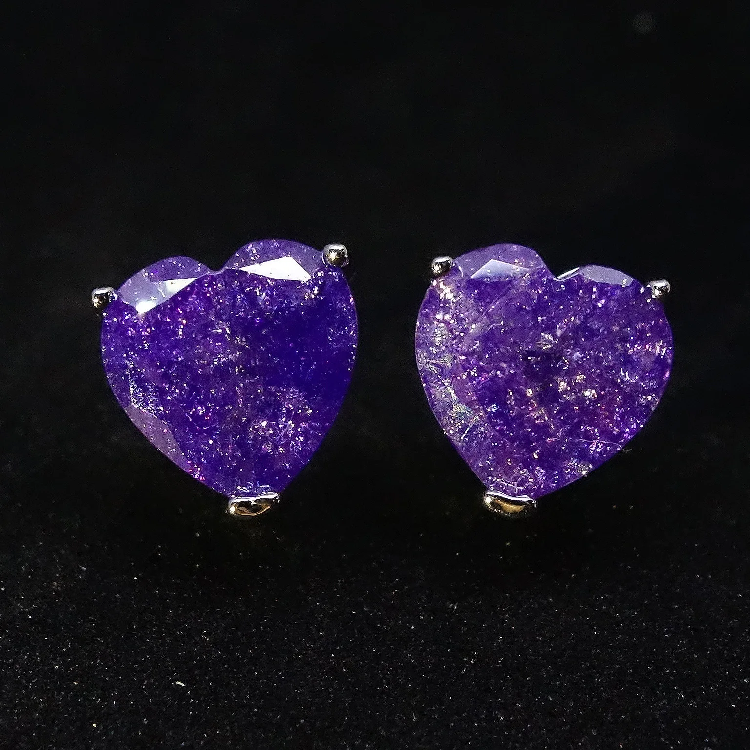 

Exquisite Romantic Heart Stud Earrings Charming Natural Crystal Stone Earrings Cute Cocktail Party Women Earring Fashion Jewelry