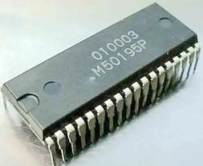 

New 5PCS/LOT in stock M50195P M50195 DIP36
