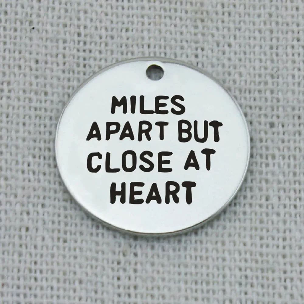 Ожерелье с гравировкой в форме сердца разными милями оптовая продажа подвески