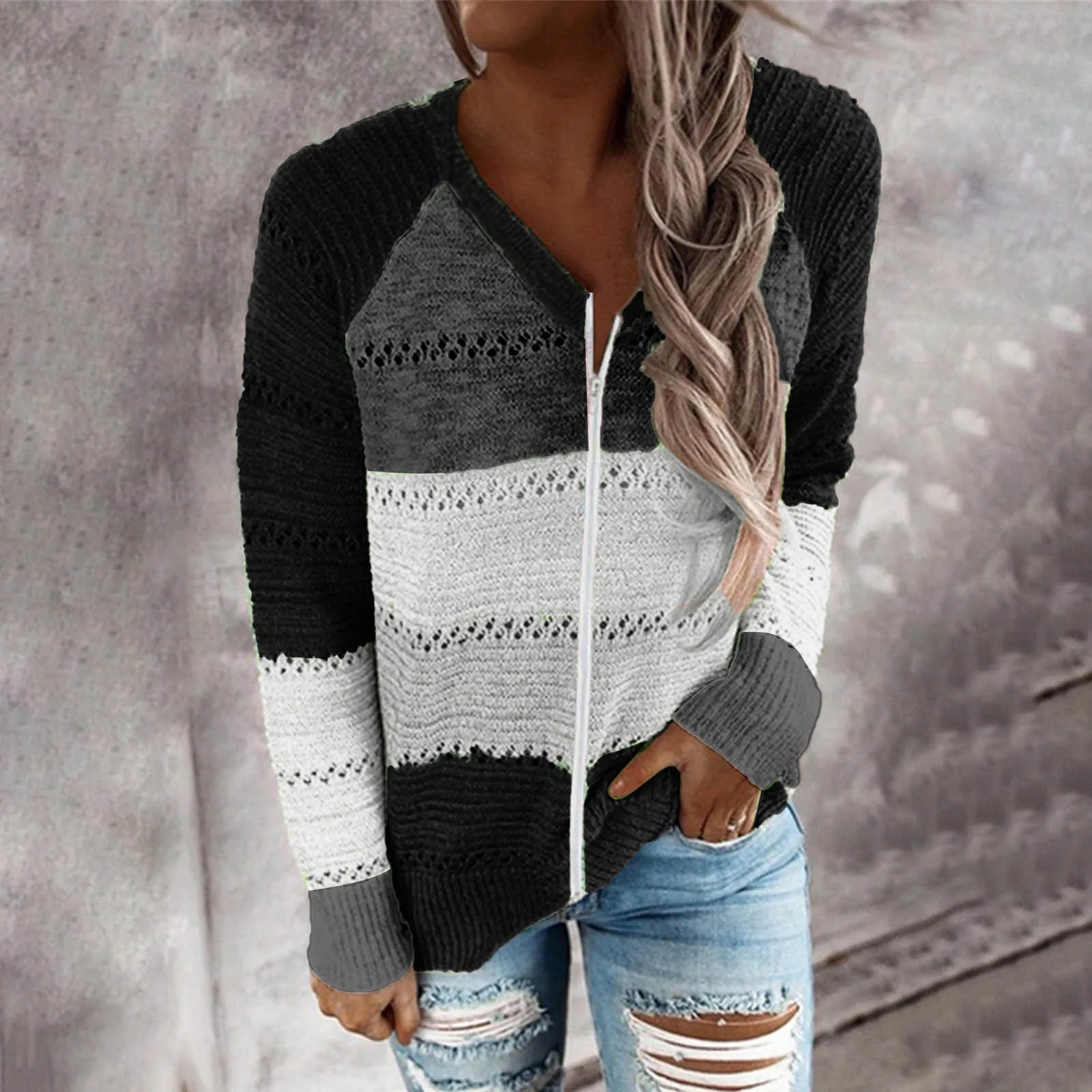Женский трикотажный кардиган на молнии с V-образным вырезом |